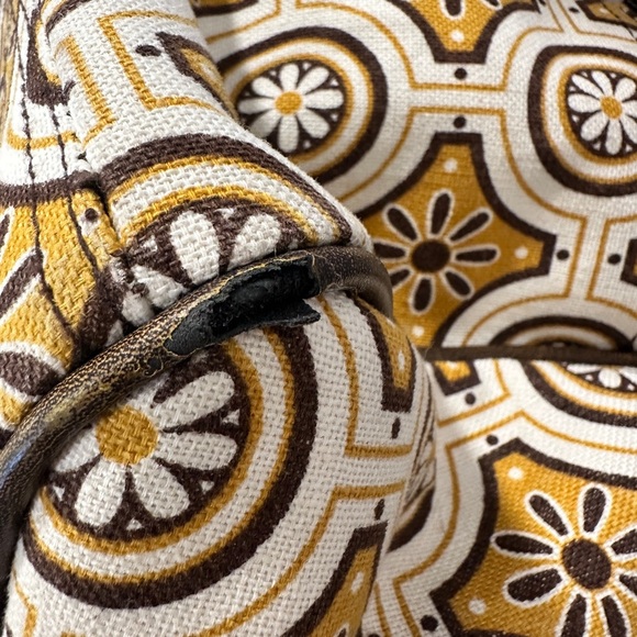 Billabong Retro Floral Canvas Duffel Bag - Picture 11 of 13